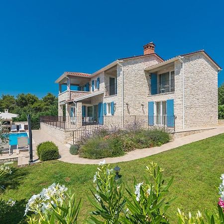 Villa Sterpazzi - Near Porec With Sea View, Private Jacuzzi, Sauna And Pool Višnjan Εξωτερικό φωτογραφία