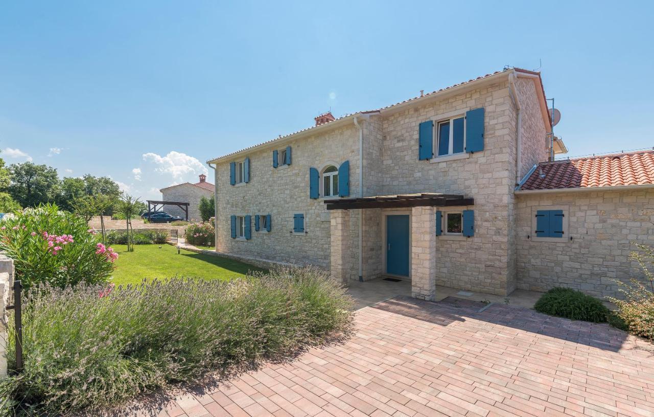 Villa Sterpazzi - Near Porec With Sea View, Private Jacuzzi, Sauna And Pool Višnjan Εξωτερικό φωτογραφία